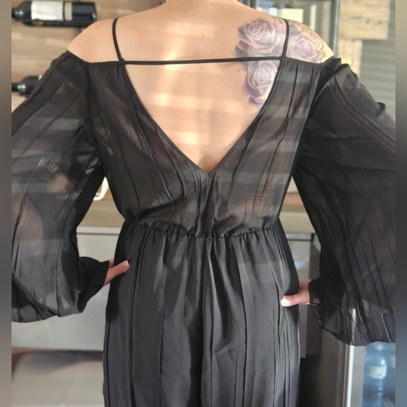 *NEW* H&M Sheer Wide Leg Jumpsuit💣 - Picture 2 of 7